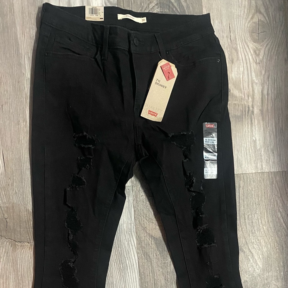711 skinny jeans size 10 NWT black